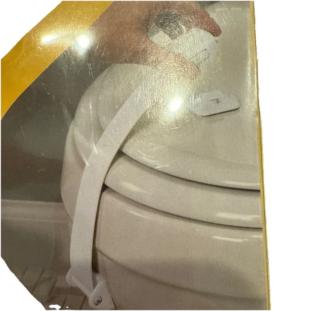 Safety 1st OutSmart Toilet Lock, White, 1‎ Count - NEW